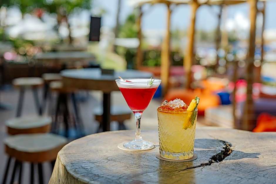 Golden Coast Beach Hotel