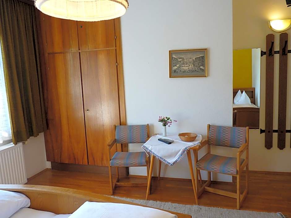 Pension Brönimann