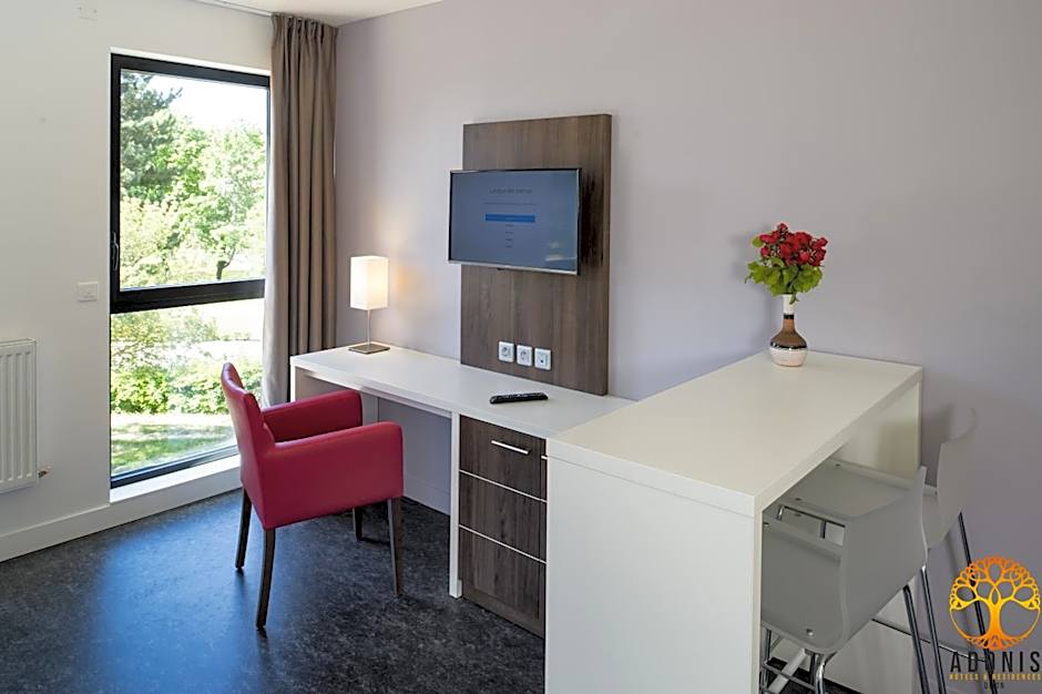 Adonis Dijon Maison Internationale