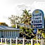 Averill Court Motel