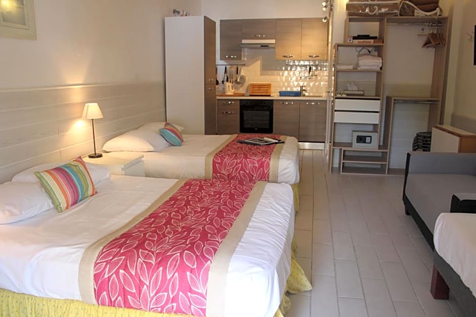 Hotel Cayrons Vence & St Paul de Vence