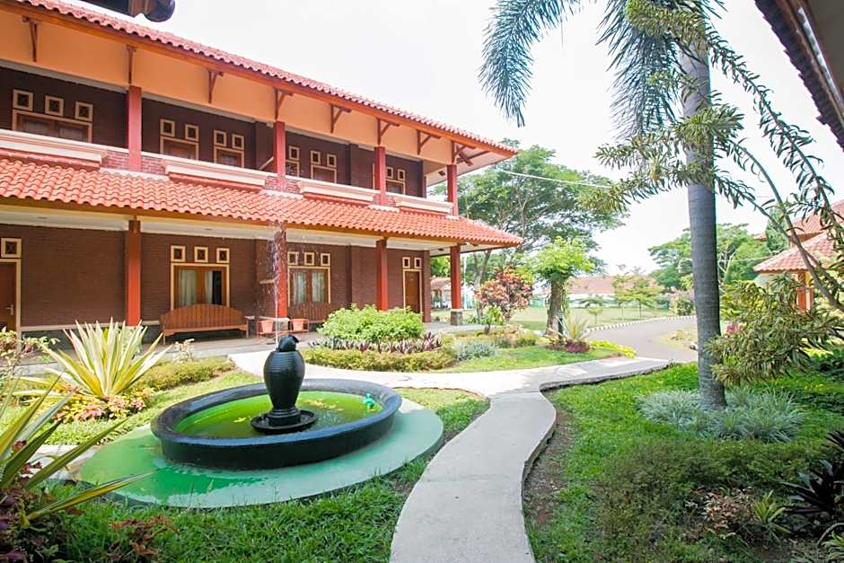 Hotel O Edotel Smkn 1 Pacet Syariah