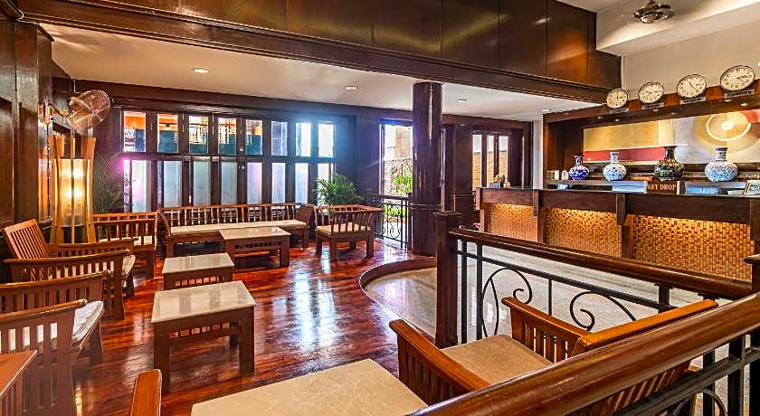 Rattana Karon Beach Hotel