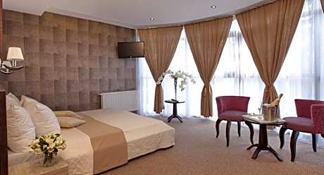 Comfort Double Room with Parking