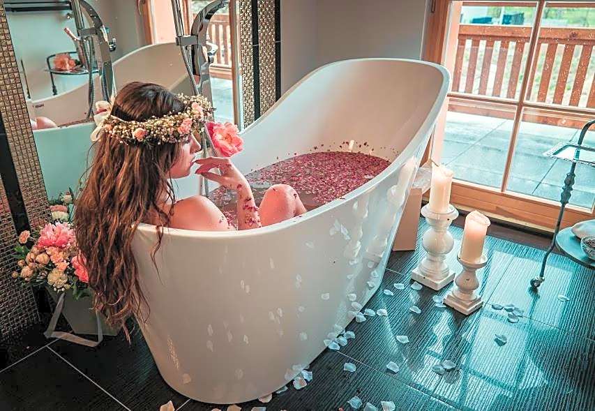 Palac na Wodzie Hotel & SPA