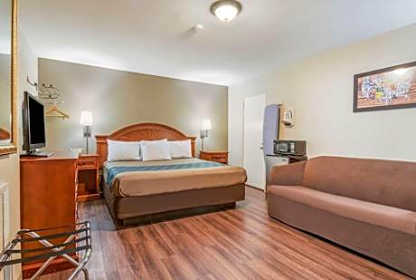 King Room - Non-Smoking