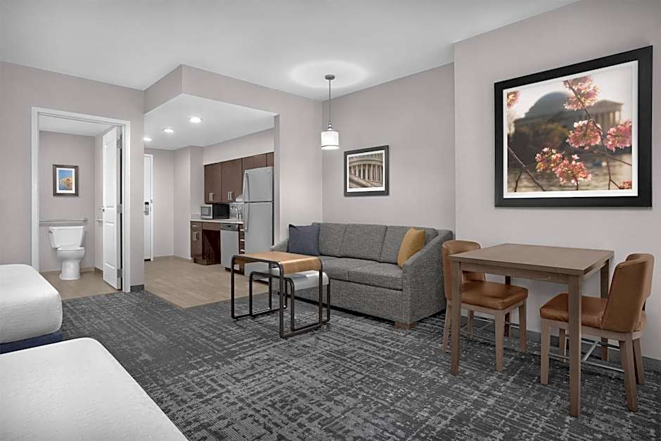 Homewood Suites by Hilton Washington DC NoMa Union Station