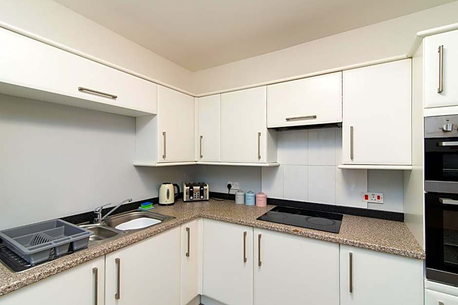 The Linden Leaf Rooms