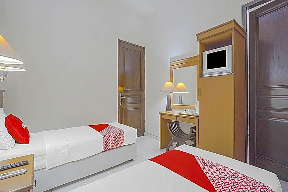 OYO Life 90589 Palem Garden Hotel