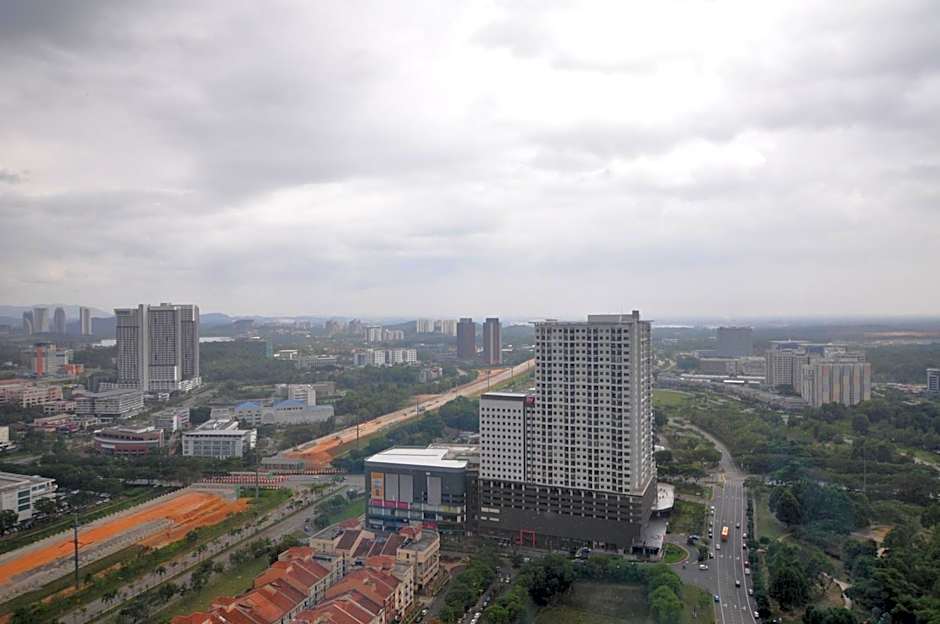 Centrus Soho Cyberjaya by IdealHub