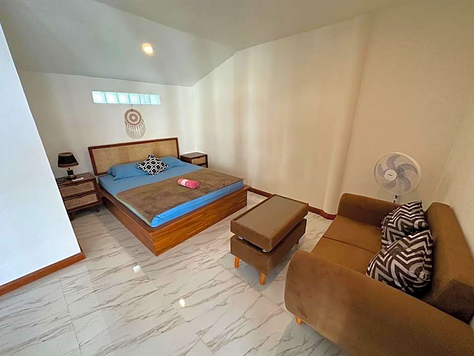 Medewi Secret SurfCamp