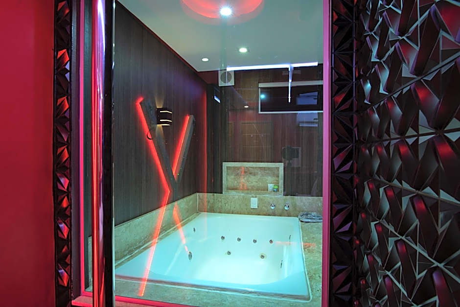 Motel fantasy 4 (adult Only)