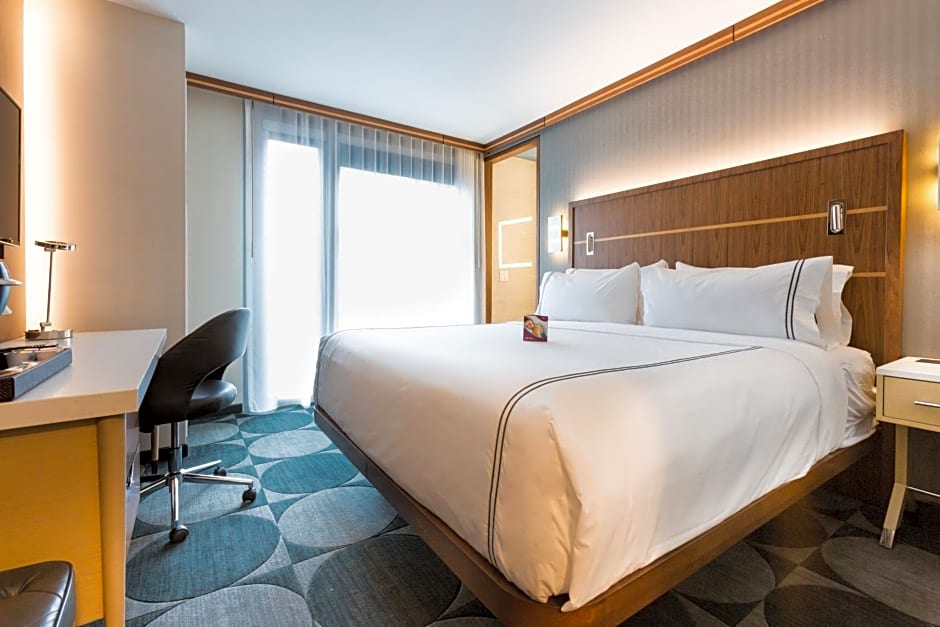Crowne Plaza HY36 Midtown Manhattan By IHG