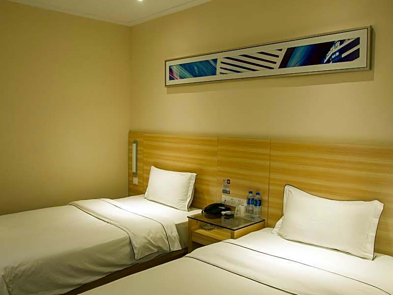 Denise Hotel Apartment(Shangxiajiu Branch)