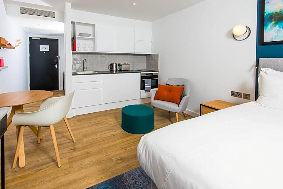 StayBridge Suites Cardiff By IHG