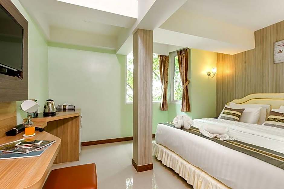 RoomQuest Suvarnabhumi Airport Rom Klao