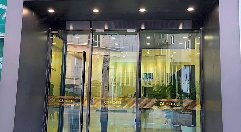 CS Hotel