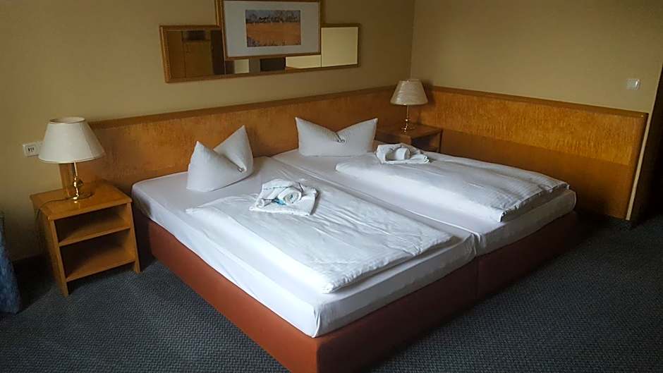 Hotel Ziegenkrug Schweriner Tor