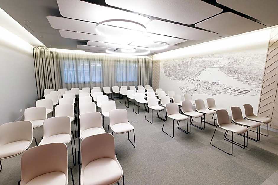 Holiday Inn Express Arras By IHG
