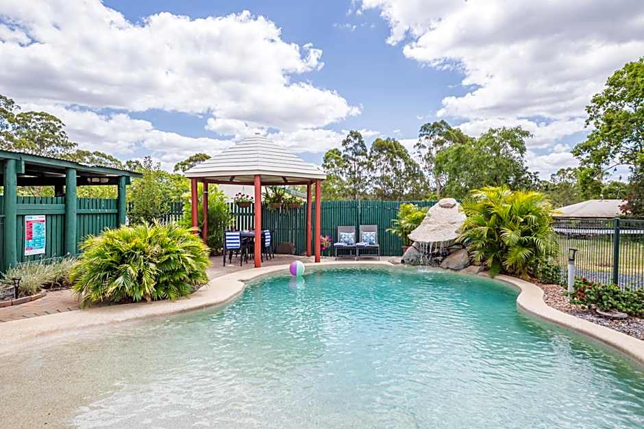 Wondai Colonial Motel & Ivory's Restaurant