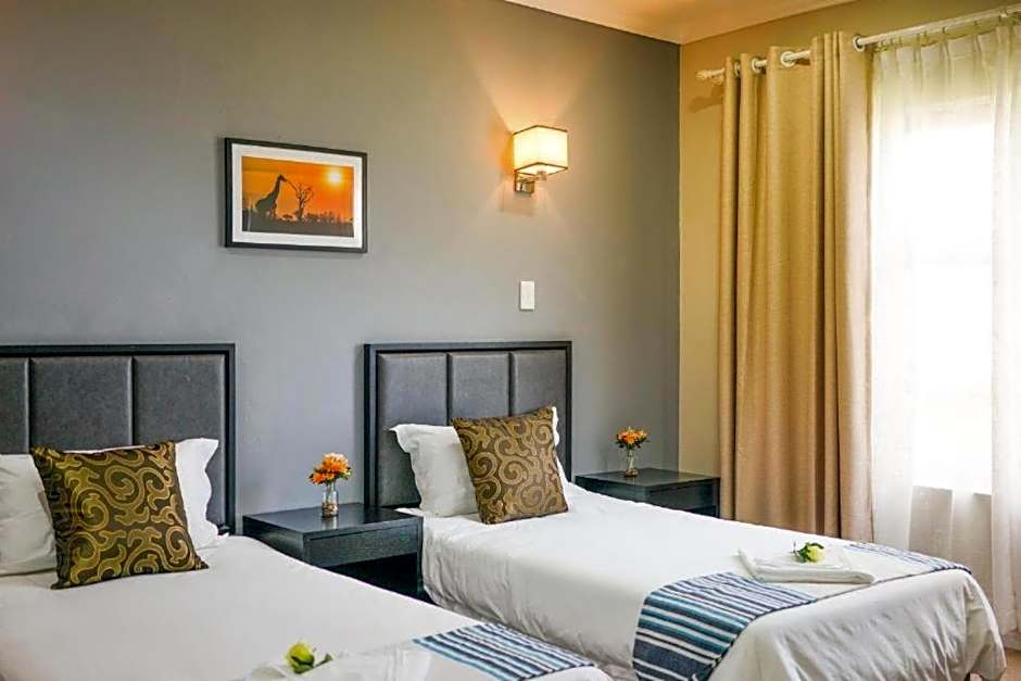 Azinnia Rivonia Guest House