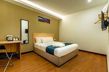 Queen Room