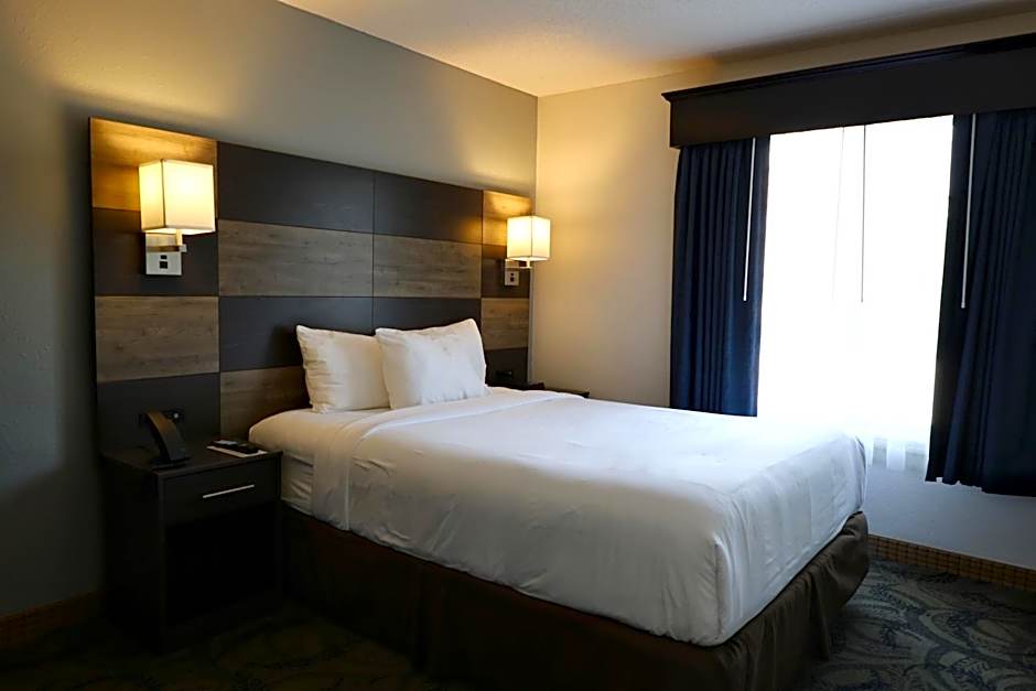 MainStay Suites Madison Airport