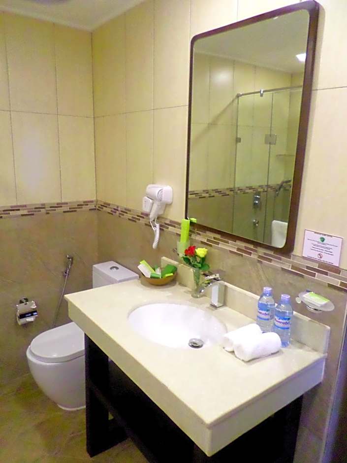 Best Western Premier Garden Hotel Entebbe