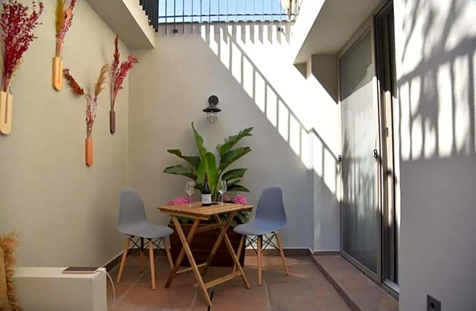 Soas Suites