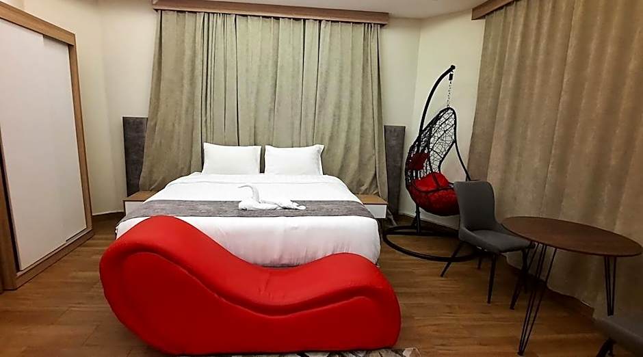 Golden Tulip Abha