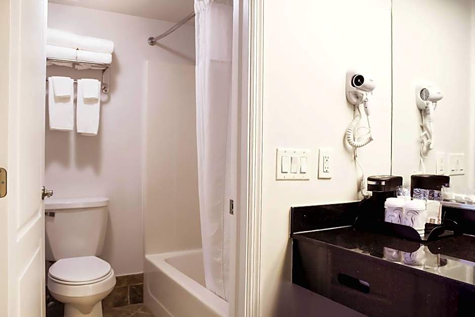 Northland Motel near University - State College, PA