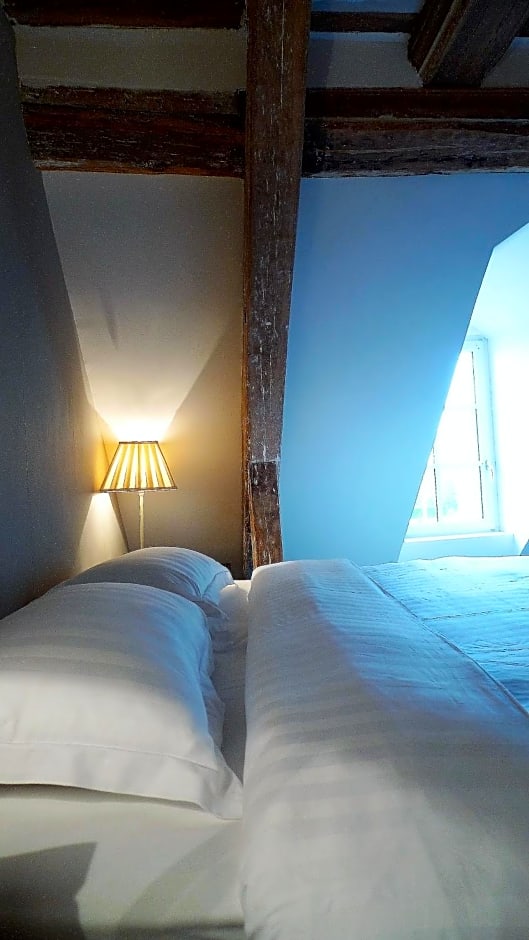 Les Chambres de l'Abbaye – Caen, NY