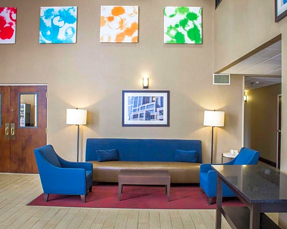 Comfort Inn & Suites Fuquay Varina