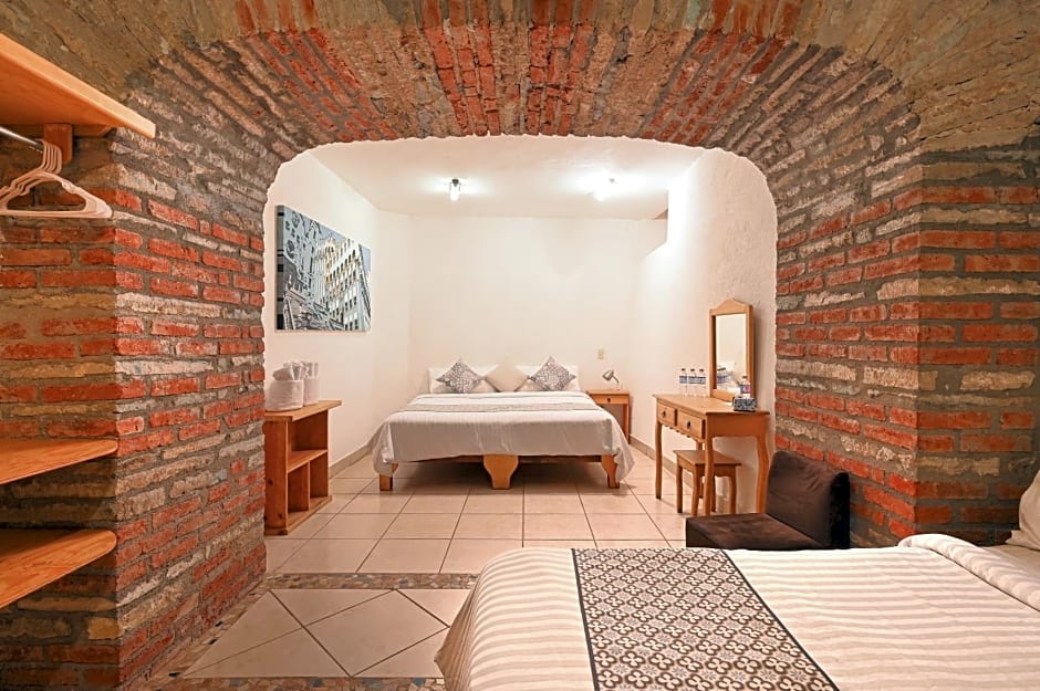 Hotel Meson Cuevano