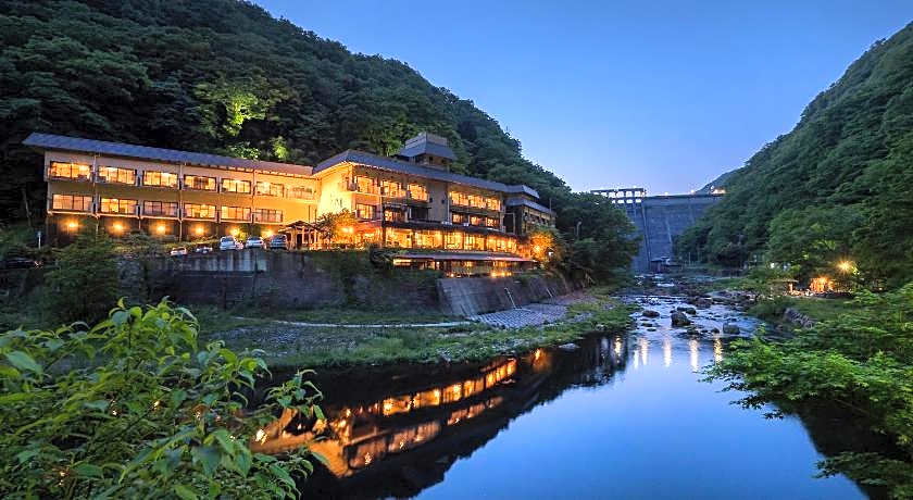 Yubara Onsen Hakkei