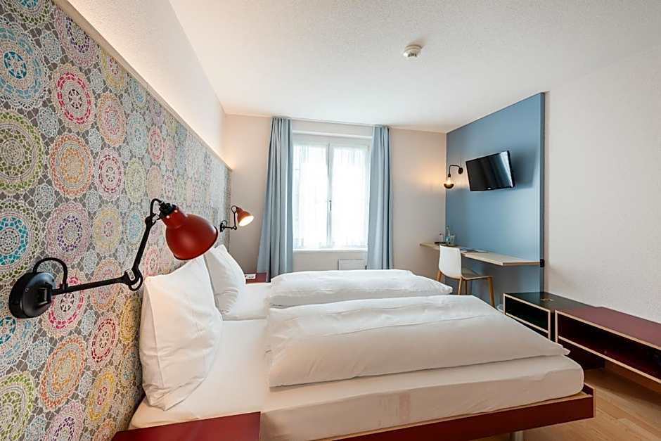 Bären Self Check-in Hotel