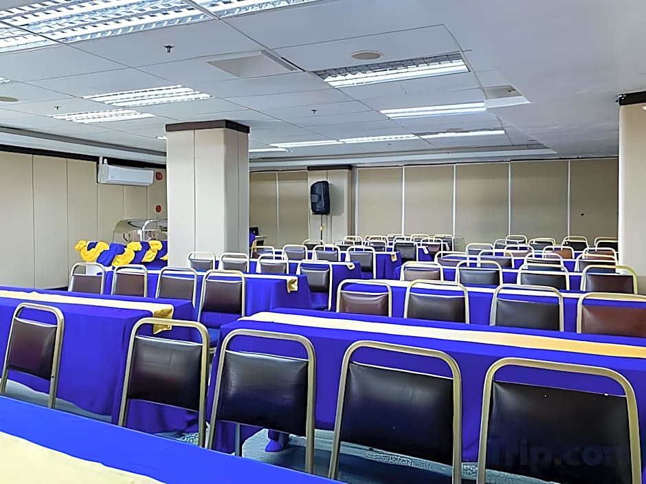 Villa Rosita Hotel Naga City by RedDoorz