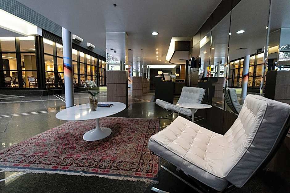 Master Porto Alegre Hotel - Av Carlos Gomes, Proximo ao Consulado Americano