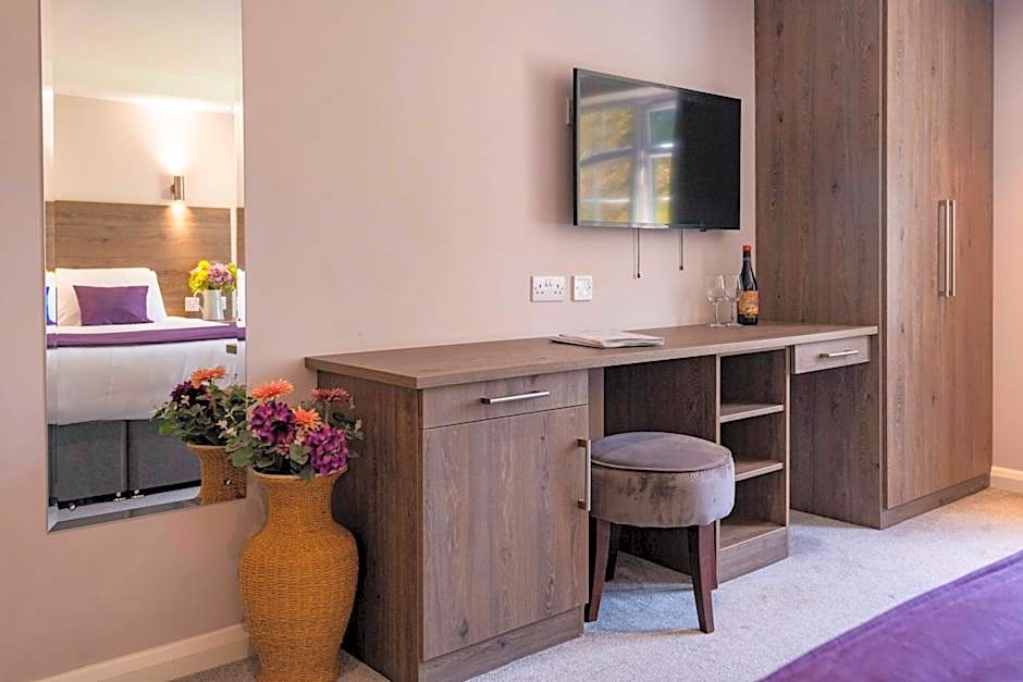 The Limes Country Lodge Hotel