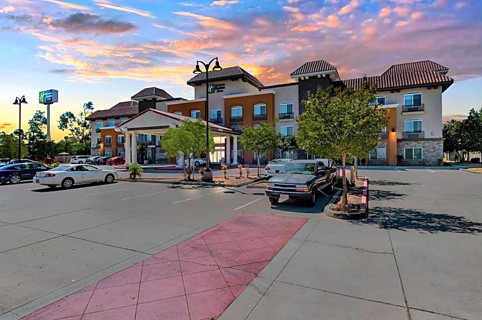 Holiday Inn Express Hotel & Suites Banning By IHG