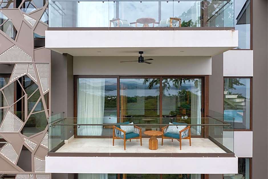 W Costa Rica - Reserva Conchal