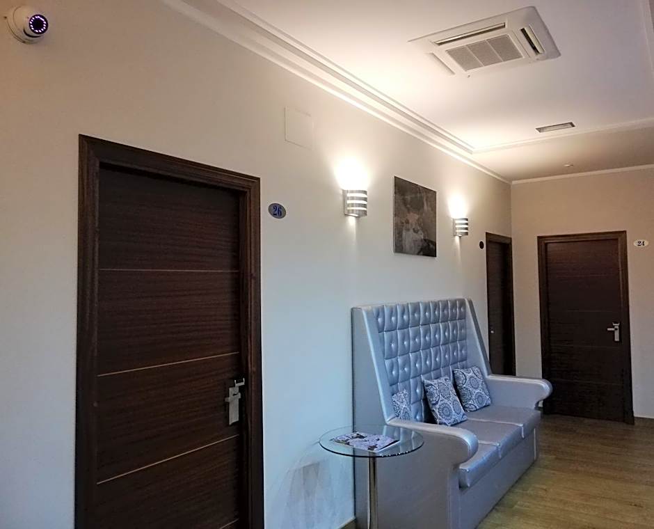 Hotel LB Lebrija by MA 22 Puntos