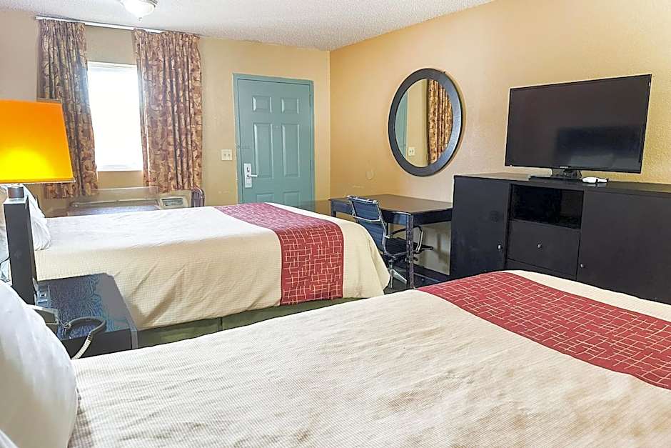 Garden Inn & Suites