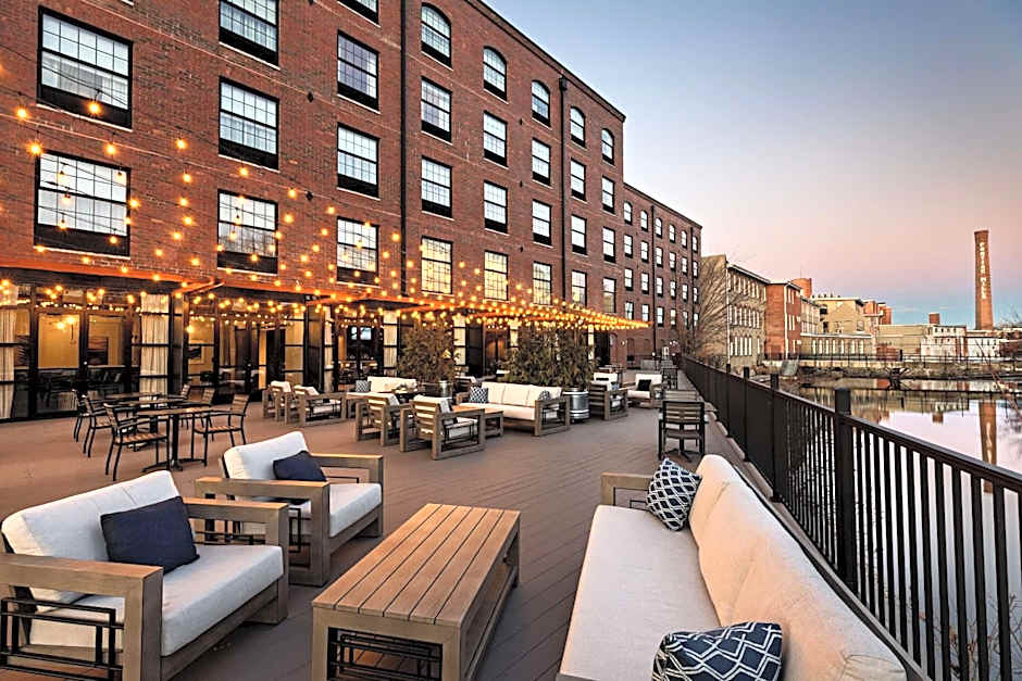 The Loom Hotel, Tapestry Collection By Hilton