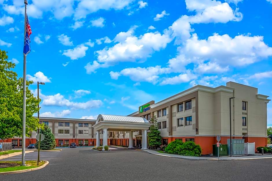 Holiday Inn Express Bensalem By IHG