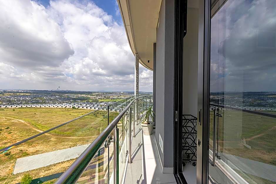 Sky Dweller by Ellipse