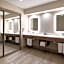 Holiday Inn Express Sheboygan-Kohler / I-43 By IHG