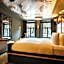 Boutique Hotel The Noblemen