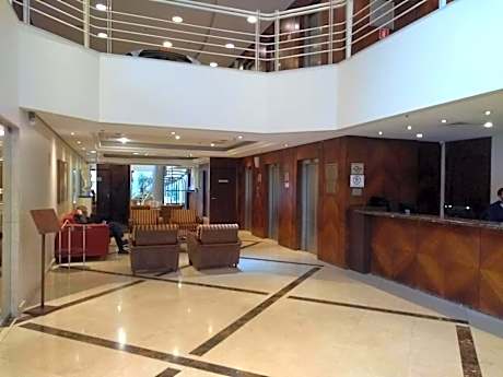 Moema apart-hotel na Av Rouxinol SP