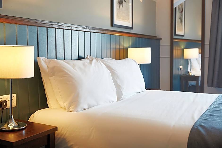 The Spyglass & Kettle by Greene King Inns